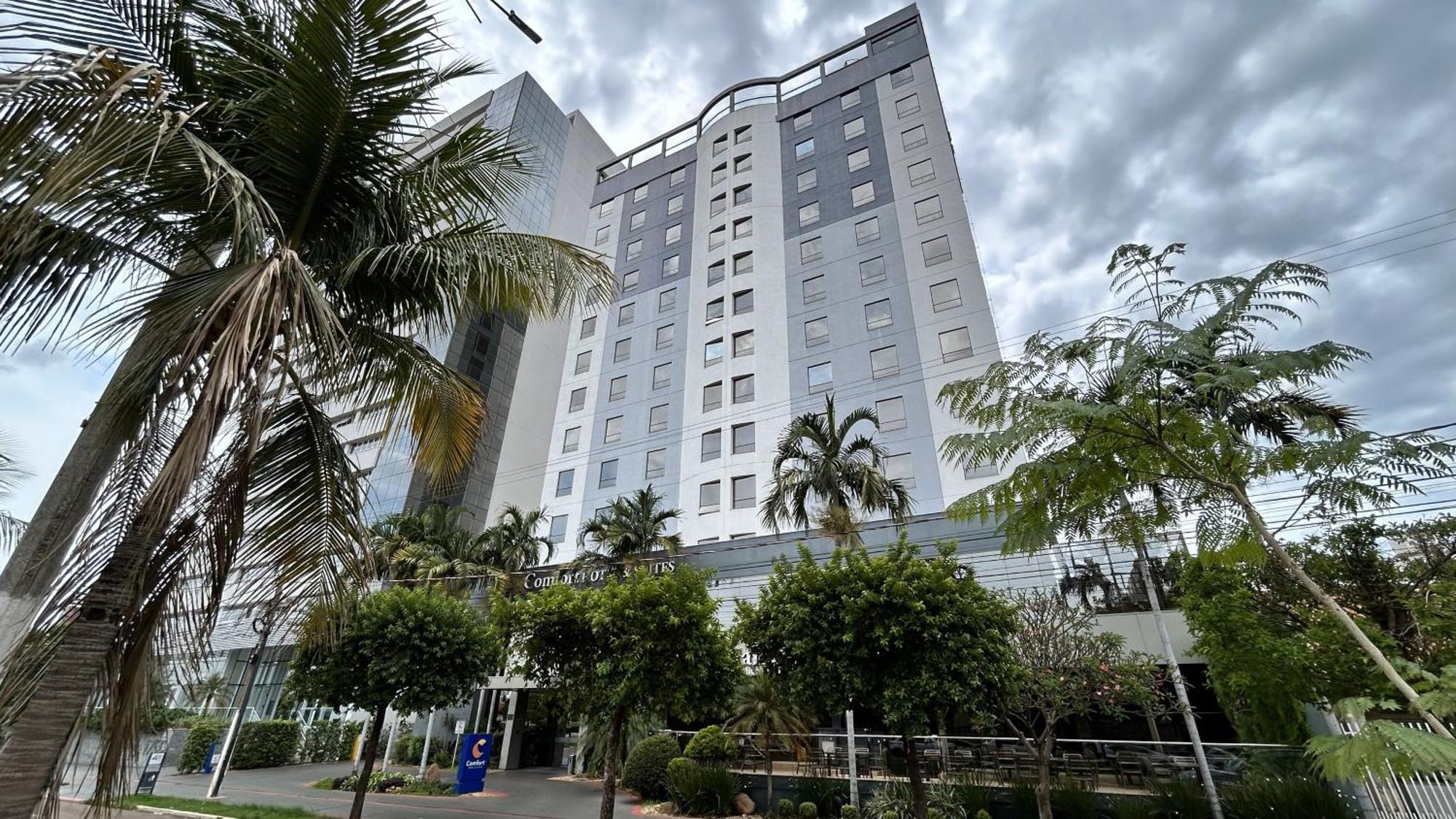Comfort Hotel & Suites Rondonópolis Екстериор снимка