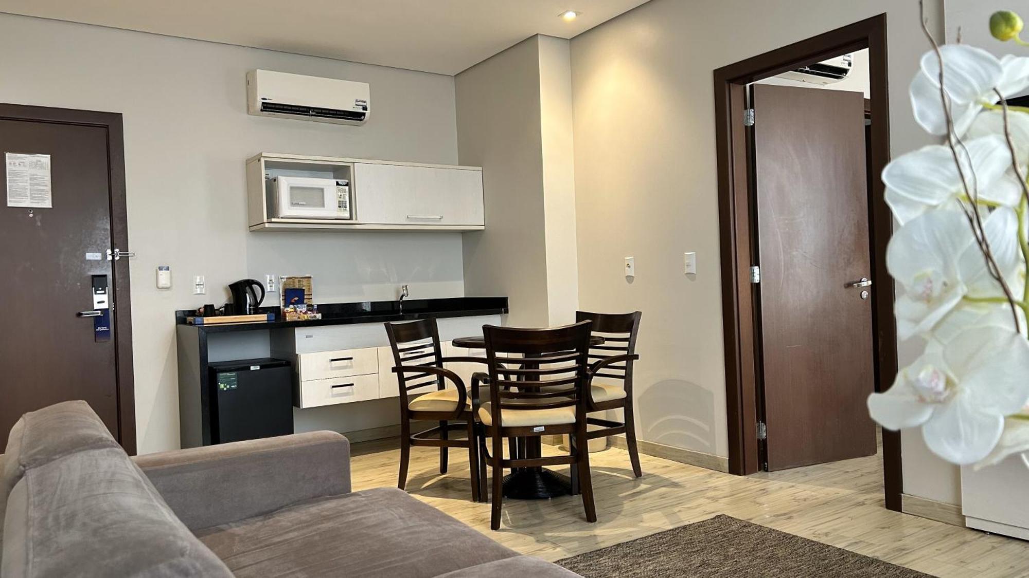 Comfort Hotel & Suites Rondonópolis Екстериор снимка
