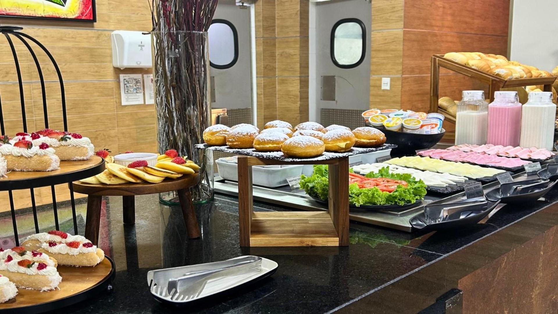 Comfort Hotel & Suites Rondonópolis Екстериор снимка